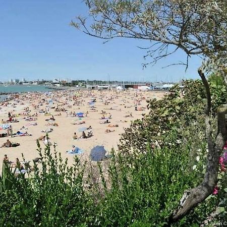 Au Coeur Du Centre Ville De La Rochelle Au Calme Avec Stationnement Gratuit Екстер'єр фото