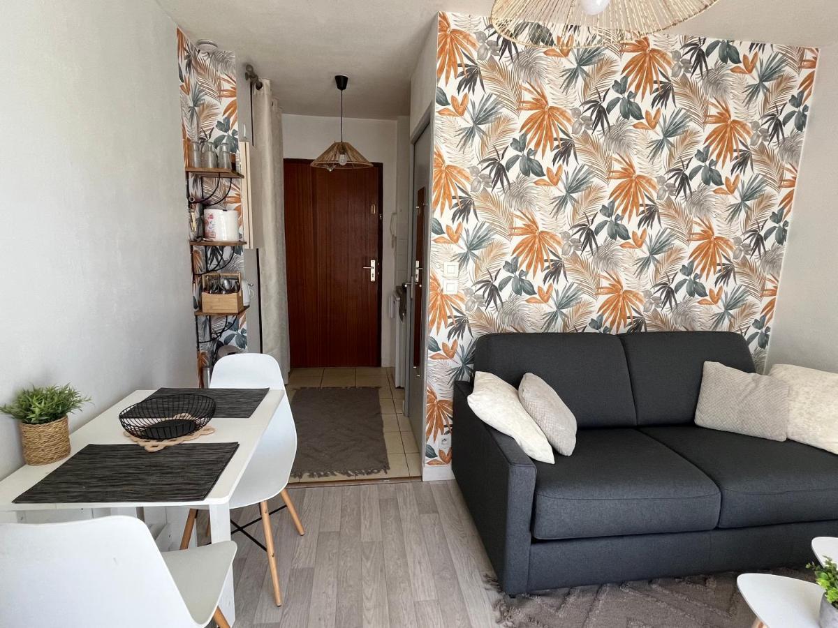 Au Coeur Du Centre Ville De La Rochelle Au Calme Avec Stationnement Gratuit Екстер'єр фото